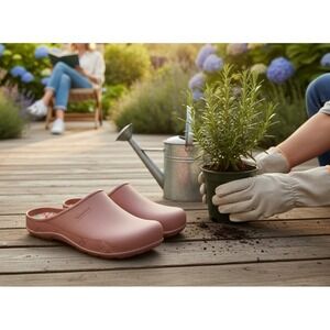 Gardenline Pink Garden Clogs SZ 9/10 Slip On Shoes Removable Sole Cleaning